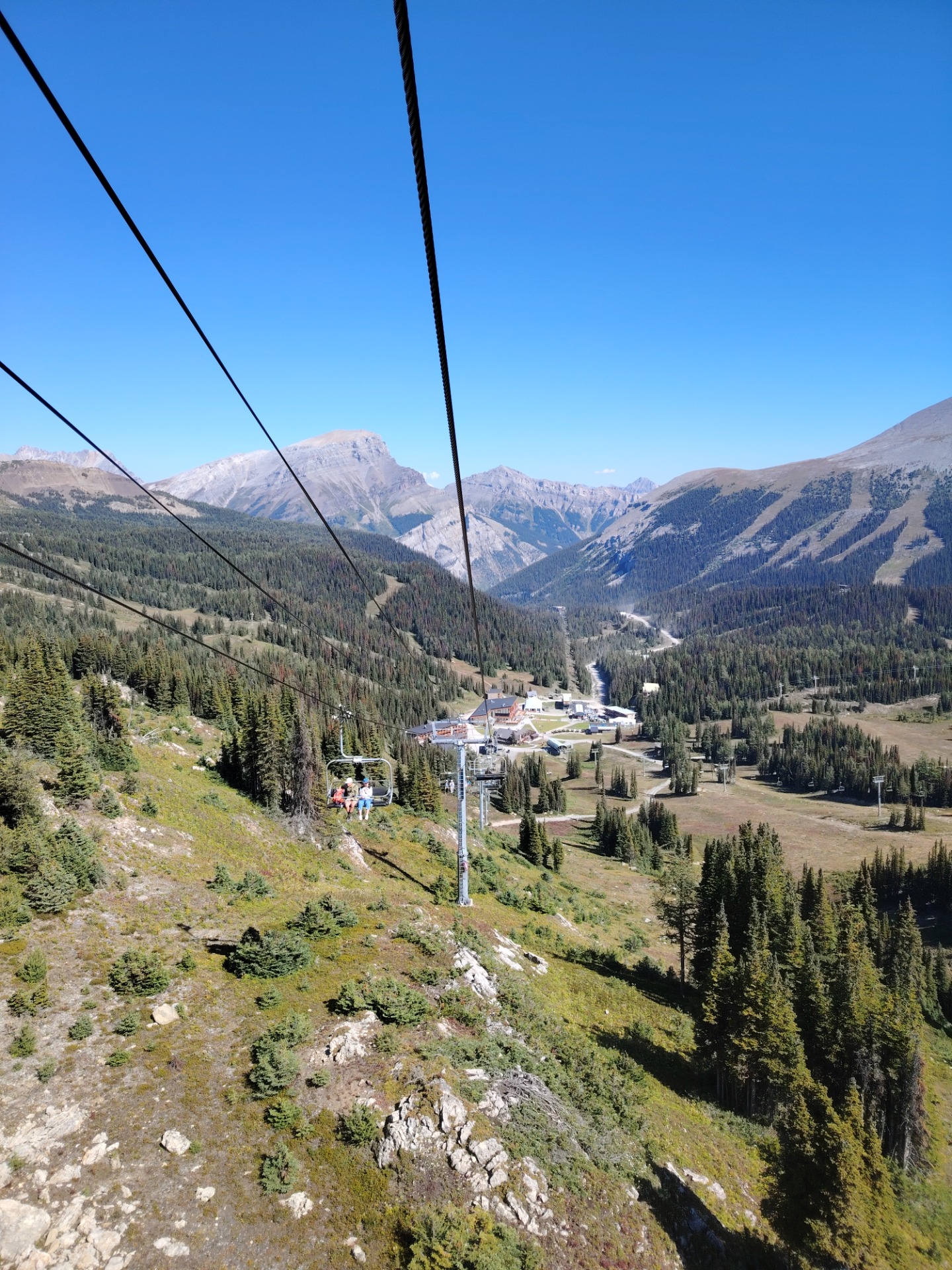 cesta zpět lanovkou