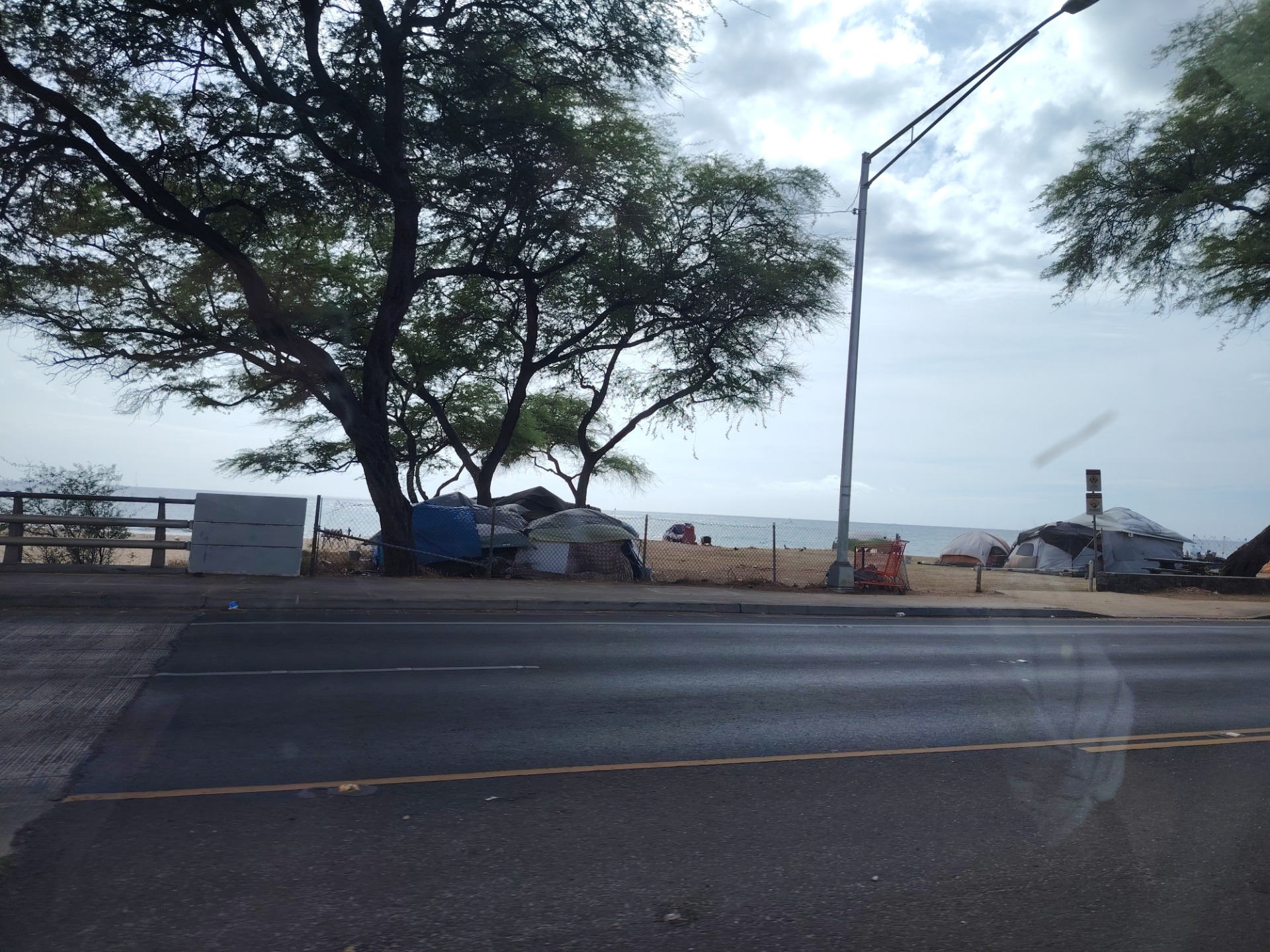 tady je trochu vidět stanová oblast